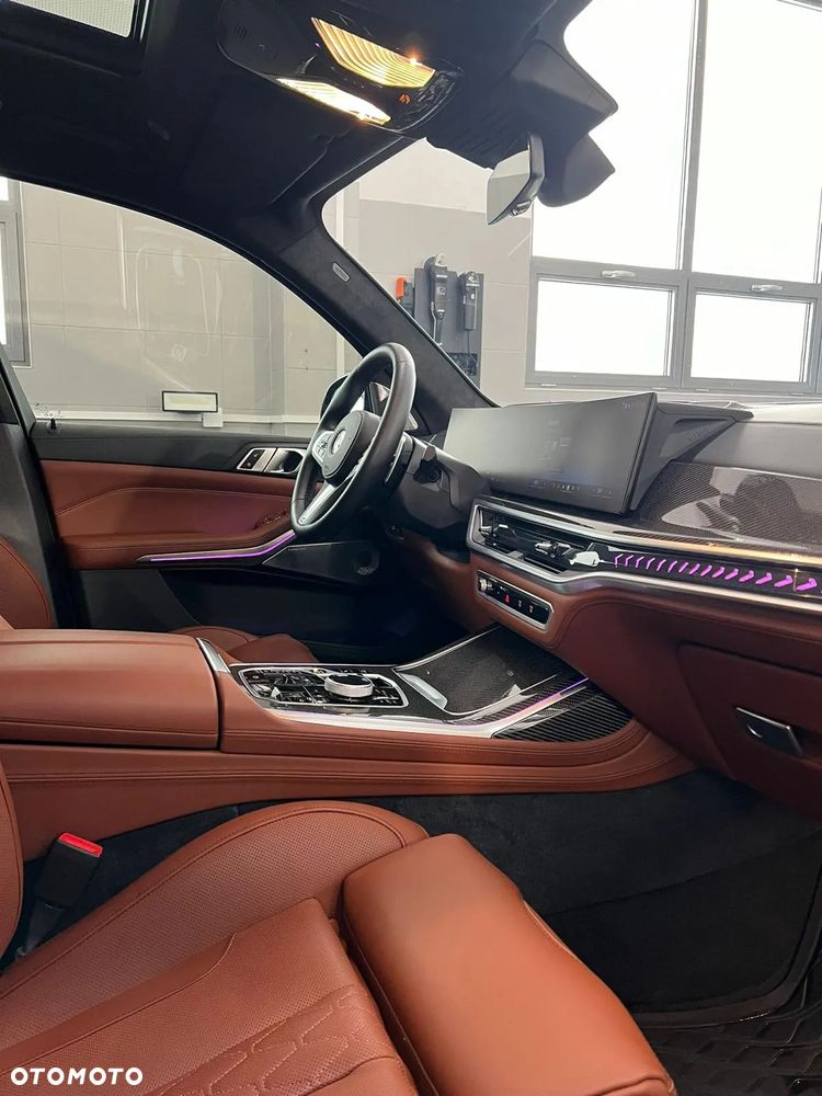BMW X7 M50d sport - 21