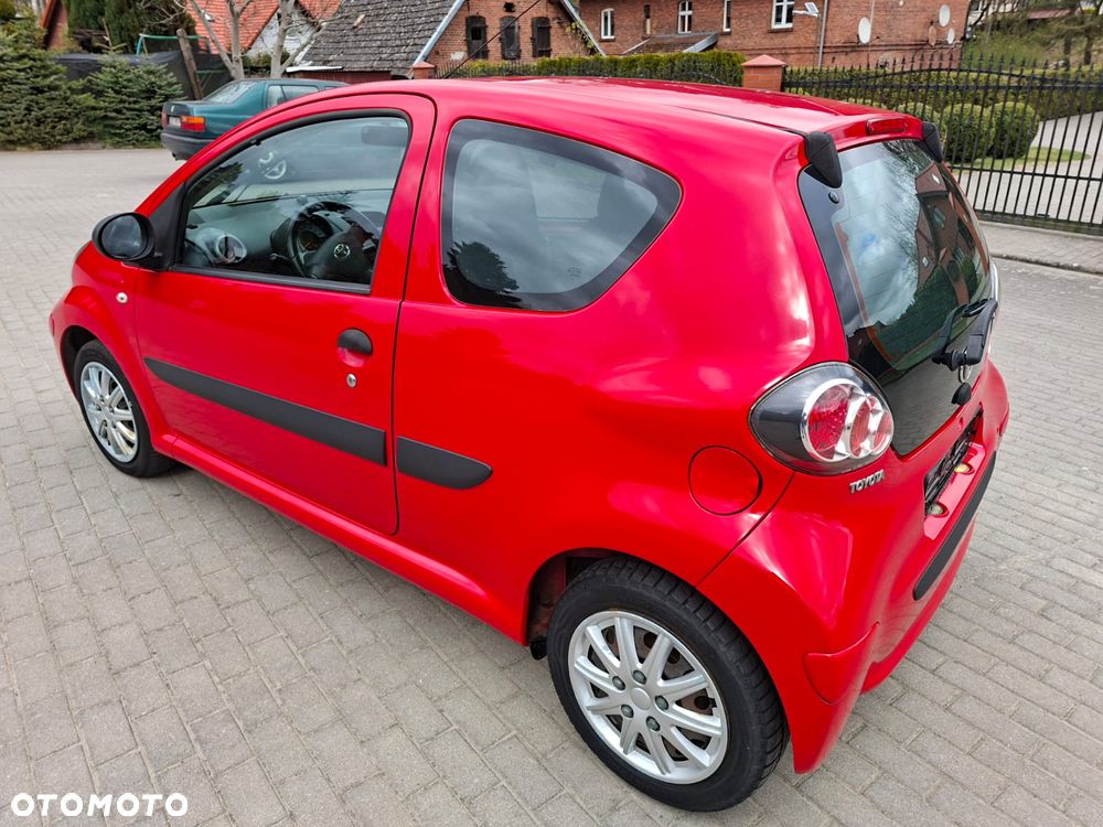 Toyota Aygo - 10