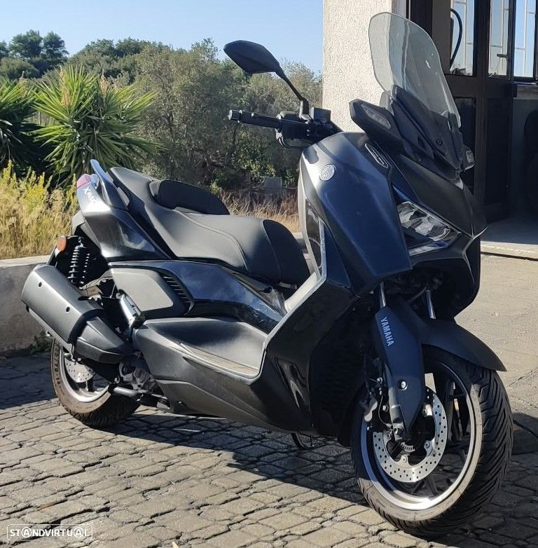 Yamaha X-Max 300 Tech Max (Carta A2) - 7