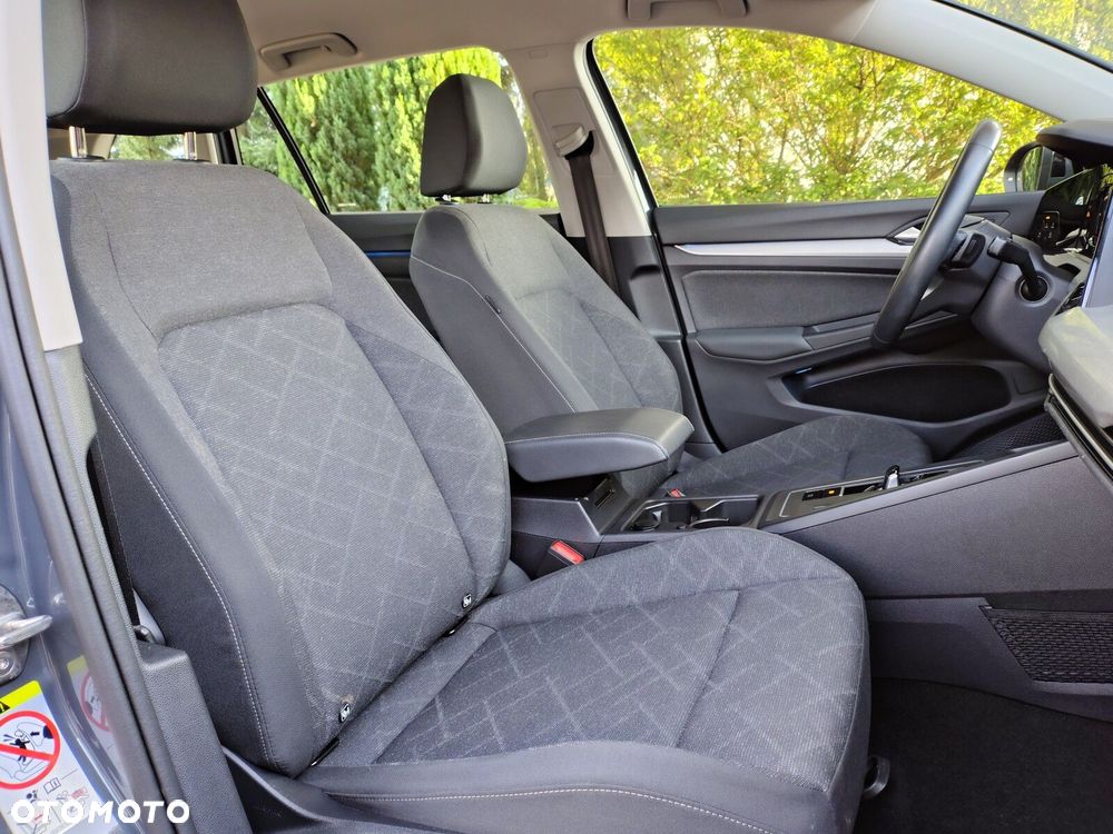 Volkswagen Golf - 19