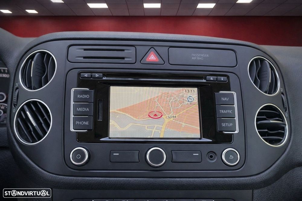 VW Golf Plus 1.6 TDi DPF Highline - 14