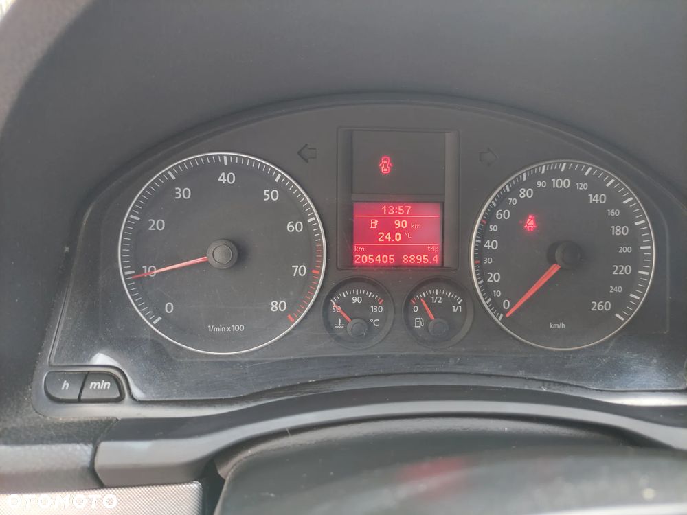 Volkswagen Golf 1.6 Trendline - 12