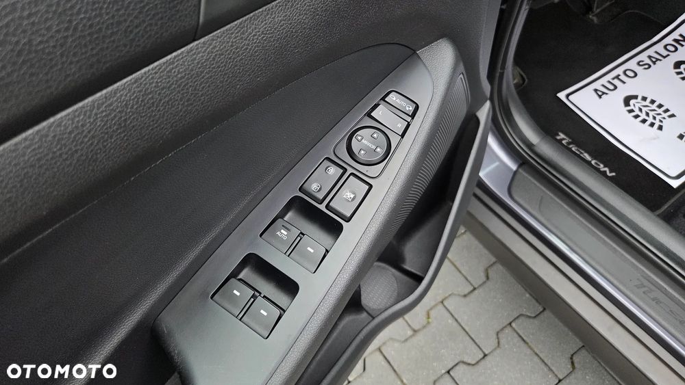 Hyundai Tucson - 25