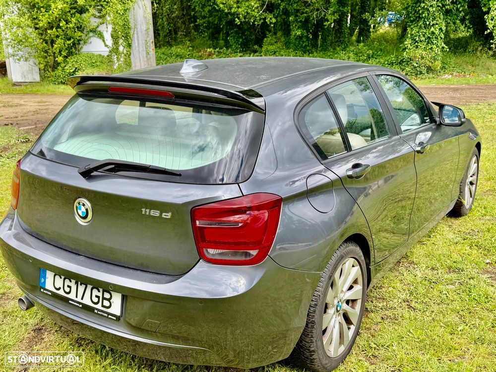 BMW 116 d EfficientDynamics Edition Sport Line - 26
