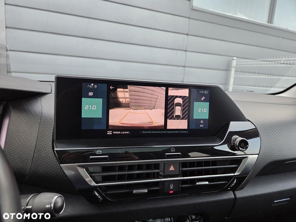 Citroën C4 EV136 50kWh Shine - 32