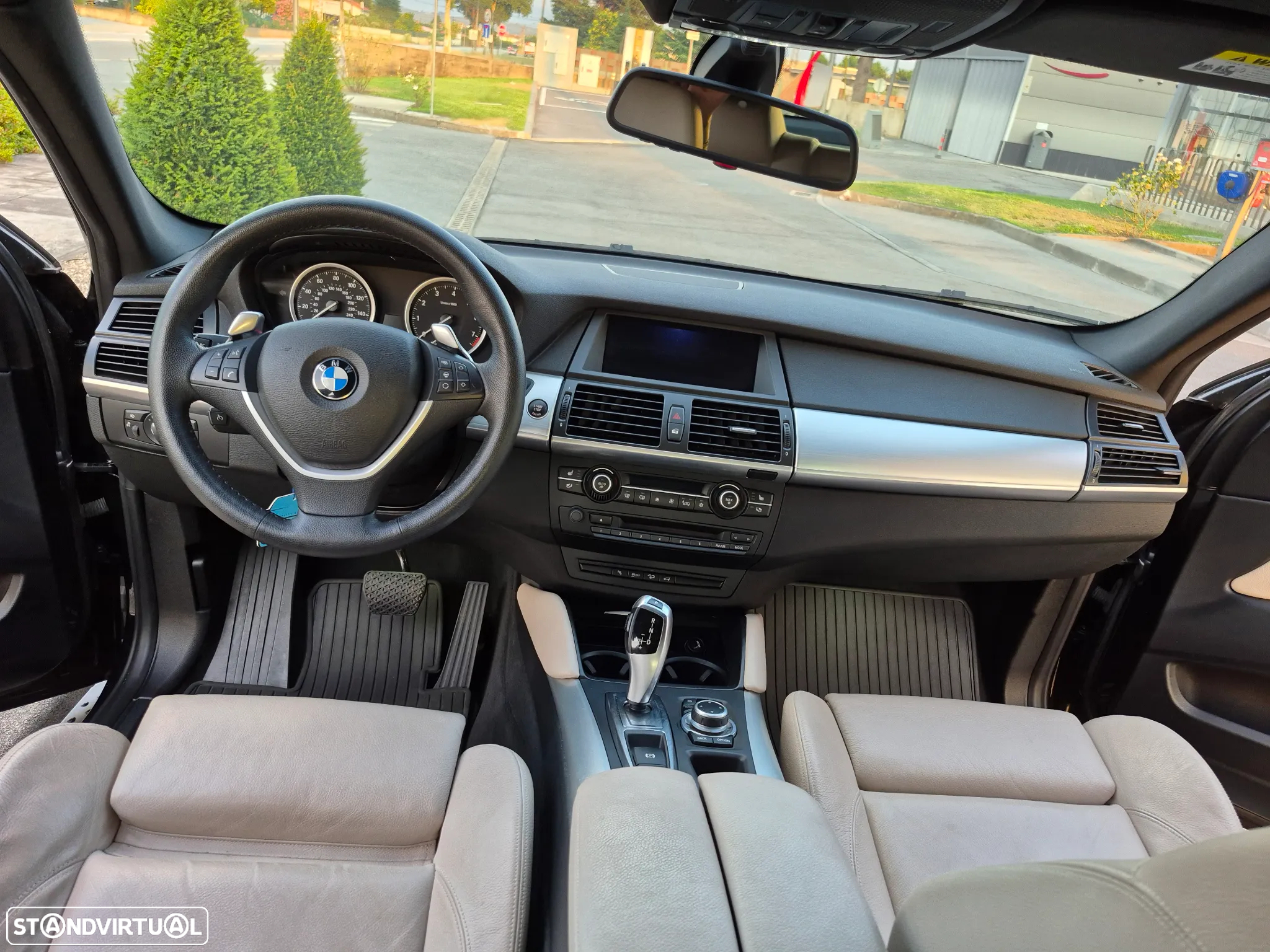 BMW X6 xDrive35i - 7