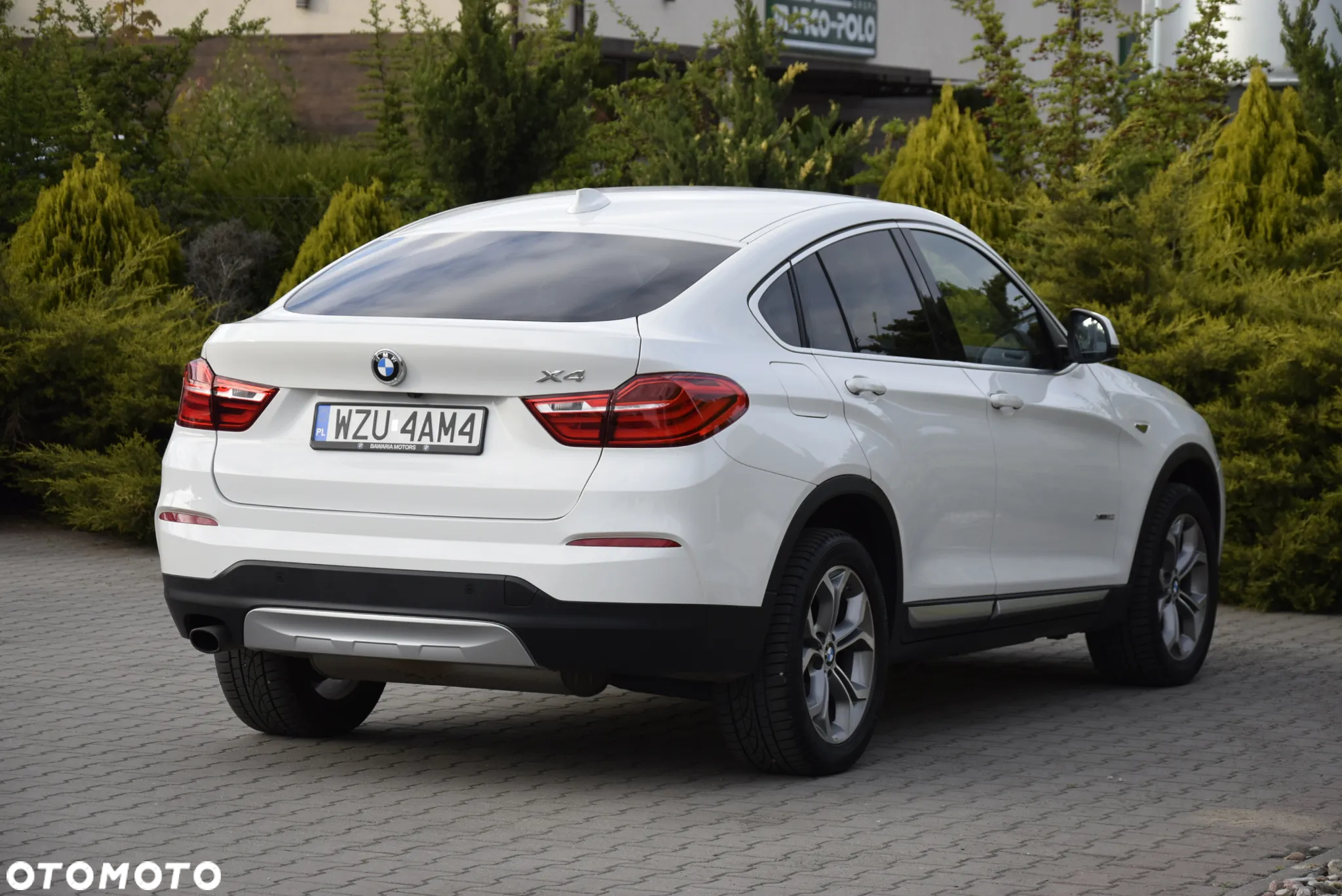 BMW X4 xDrive20i xLine - 27