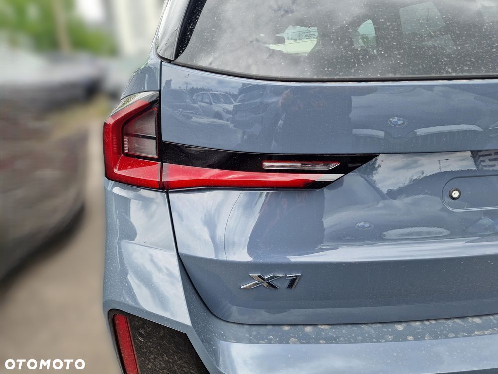 BMW X1 - 13