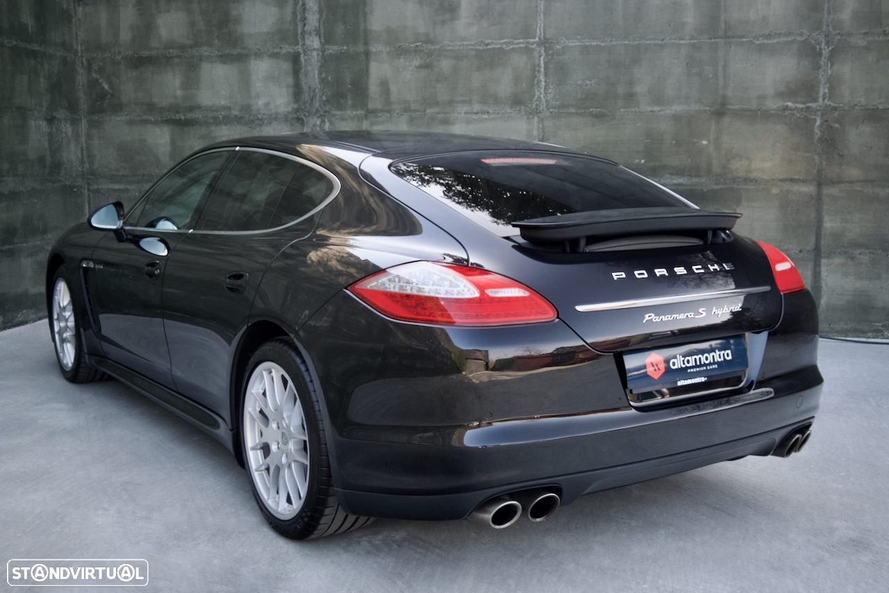 Porsche Panamera S Hybrid - 4