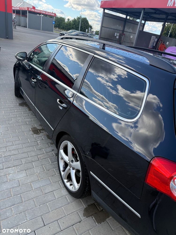 Volkswagen Passat 2.0 TDI Comfortline - 4