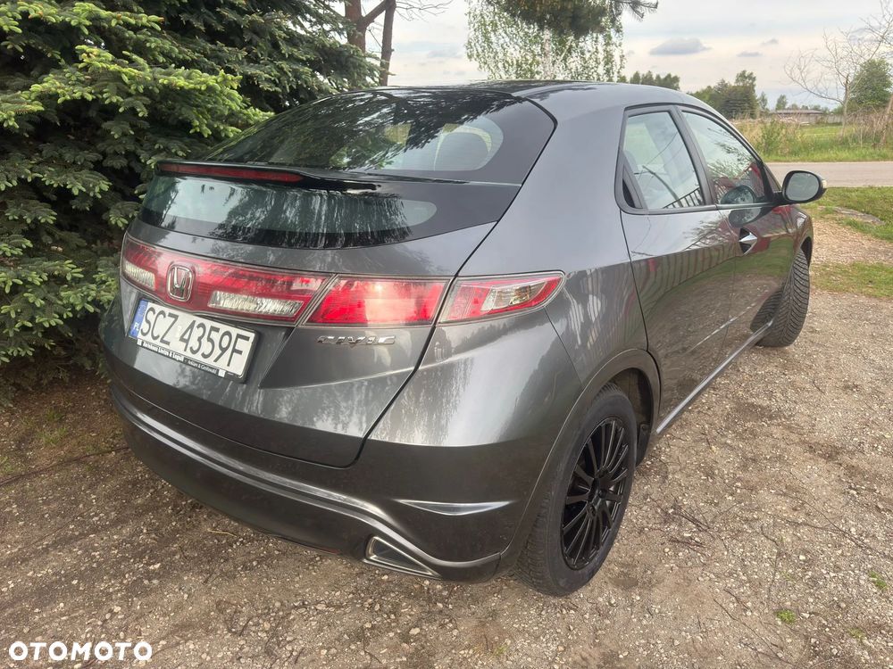 Honda Civic - 4