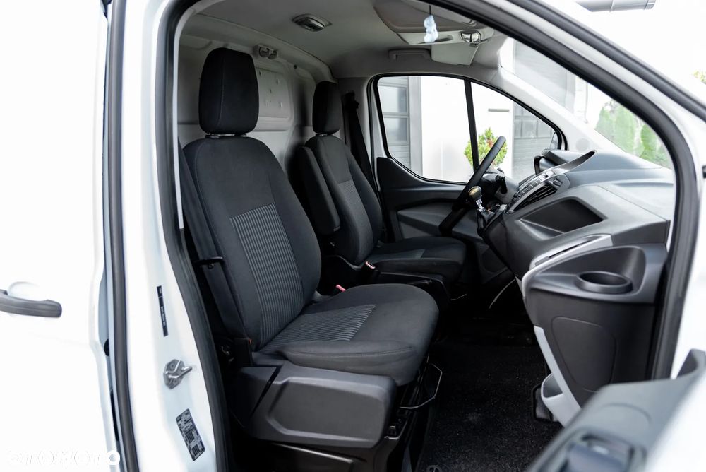 Ford Transit Custom - 31