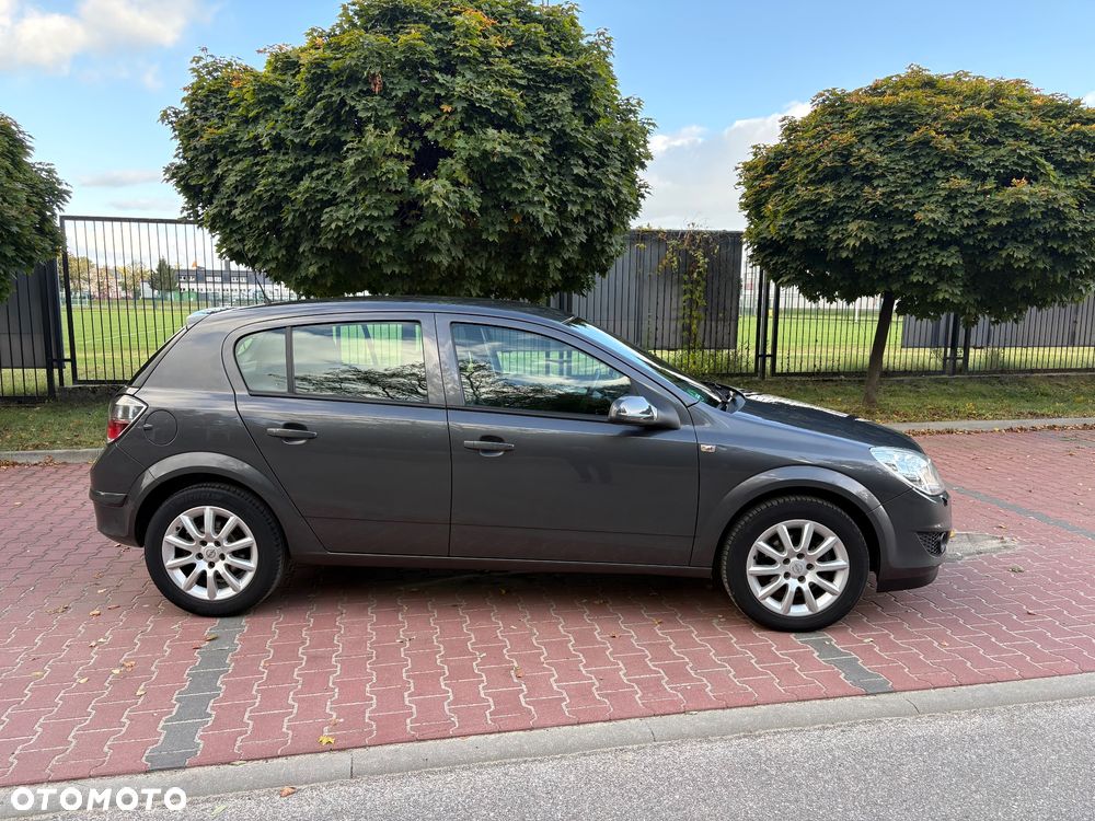 Opel Astra - 12