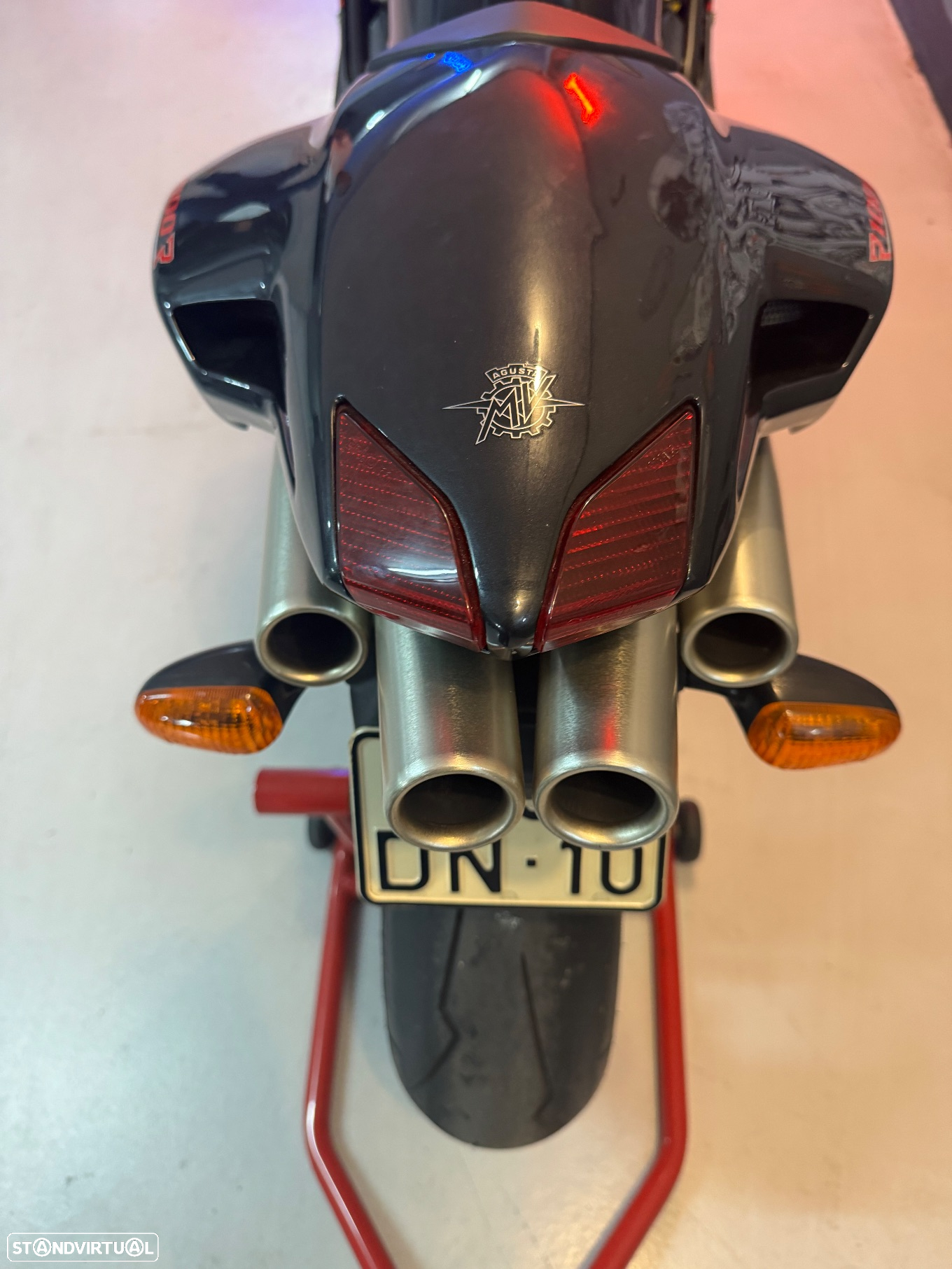 MV Agusta F4 F4 1000 RR - 5
