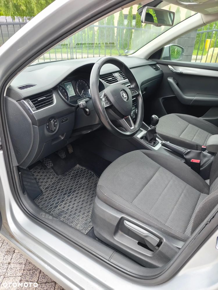 Skoda Octavia 2.0 TDI 4x4 Ambition - 3