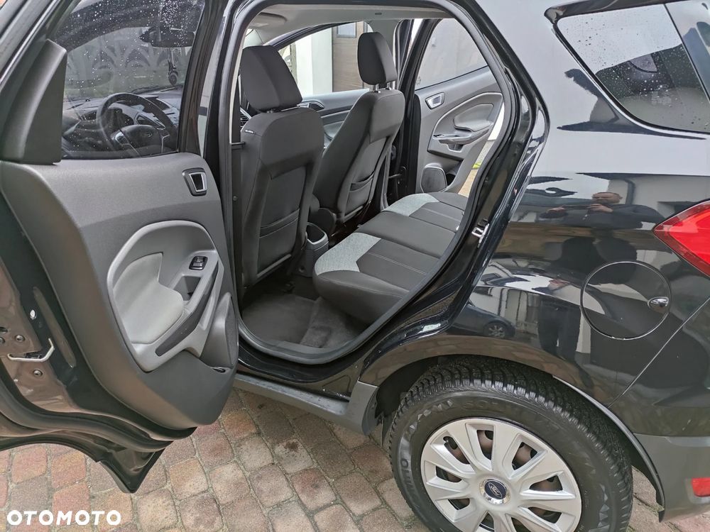 Ford EcoSport - 24