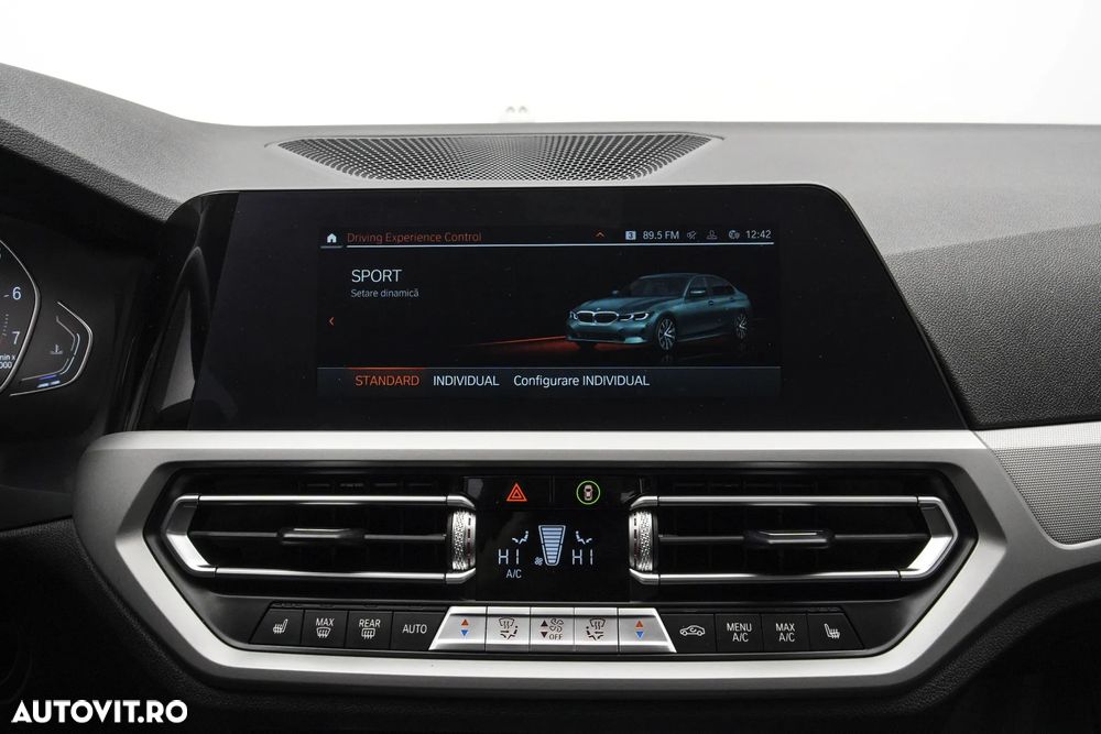 BMW Seria 3 320i AT - 20