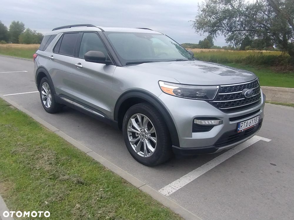 Ford Explorer - 2