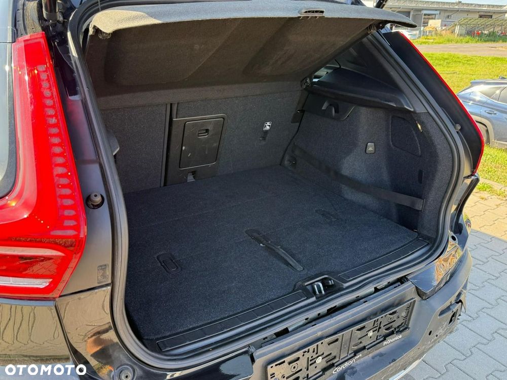 Volvo XC 40 D3 Momentum - 16