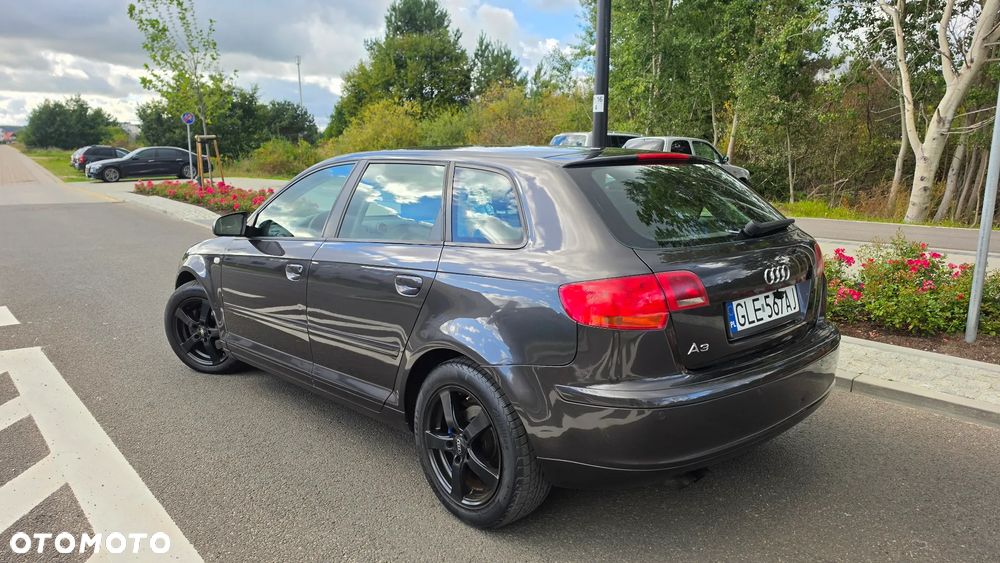Audi A3 Sportback 2.0 TDI Ambiente S tronic - 15