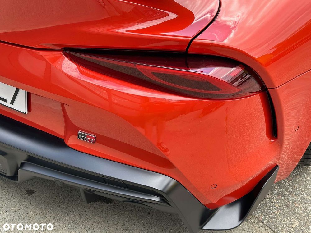 Toyota Supra - 8