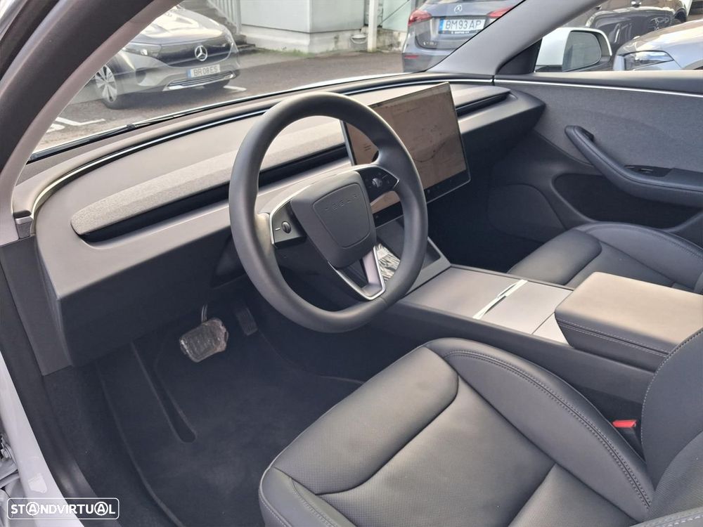 Tesla Model 3 Tração Traseira Standard - 10