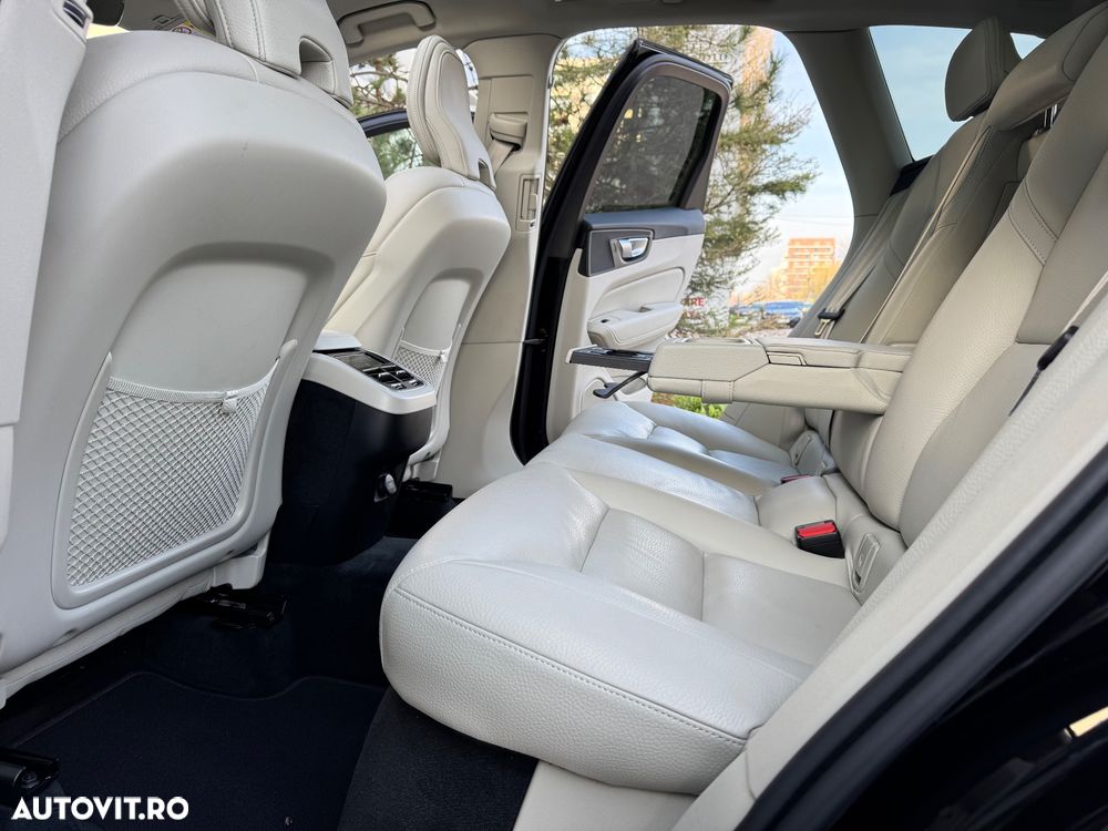 Volvo XC 60 B4 D AWD Geartronic Inscription - 24