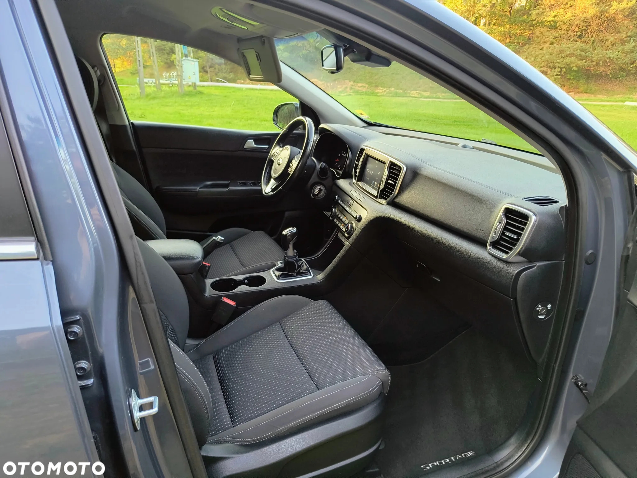 Kia Sportage 1.6 GDI 2WD Dream-Team Edition - 25