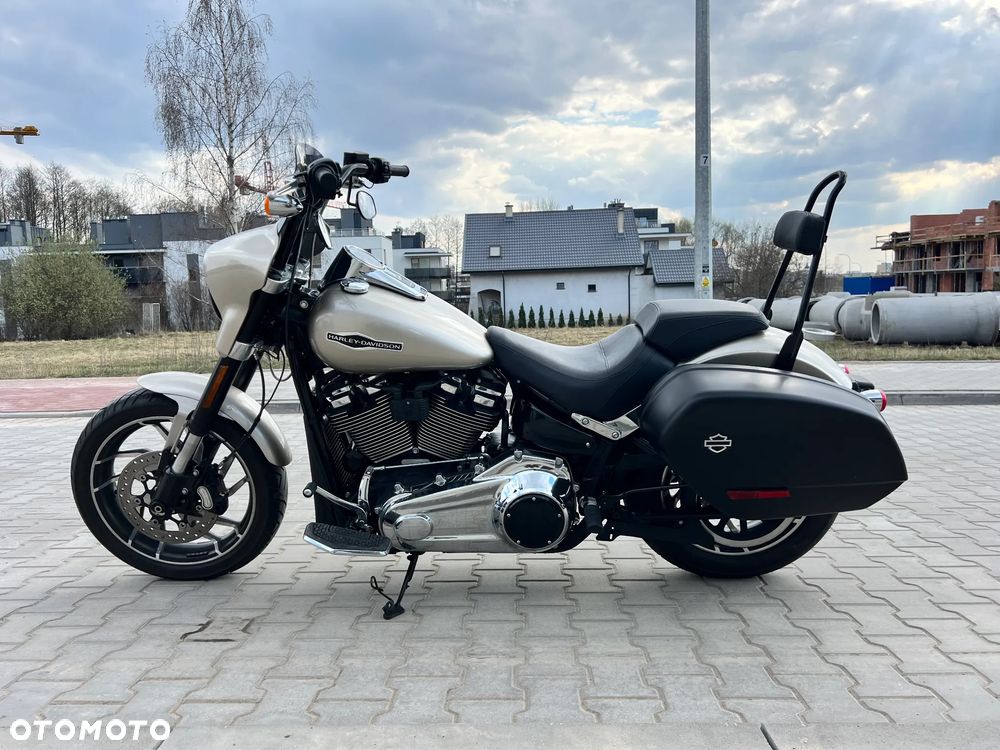 Harley-Davidson Softail Sport Glide - 8