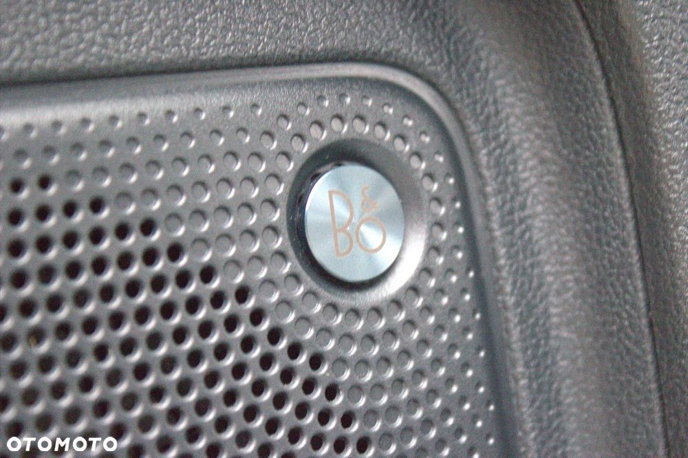 Ford Kuga 2.0 TDCi 2x4 ST-Line - 34