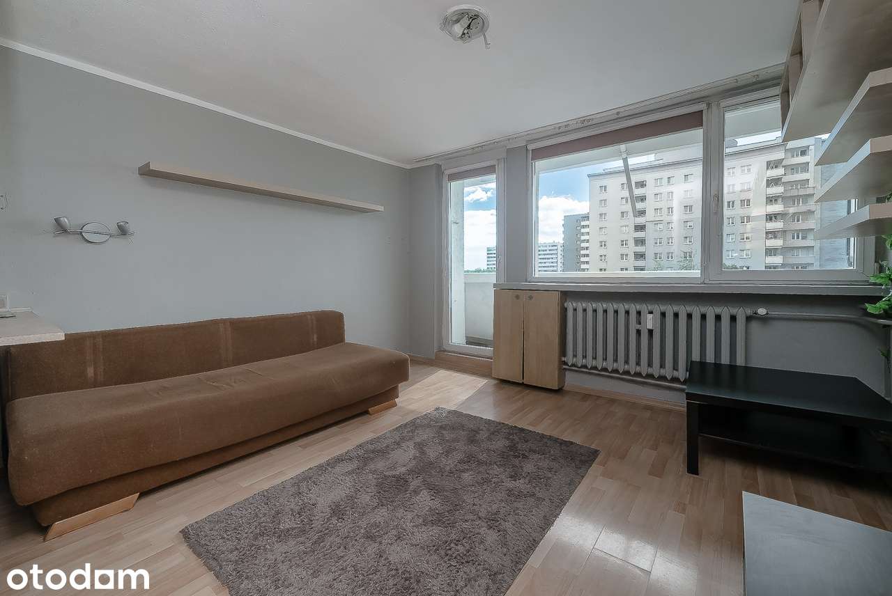 Kawalerka. Katowice ul. Piastów 5 ( Os. 1000 lecia)