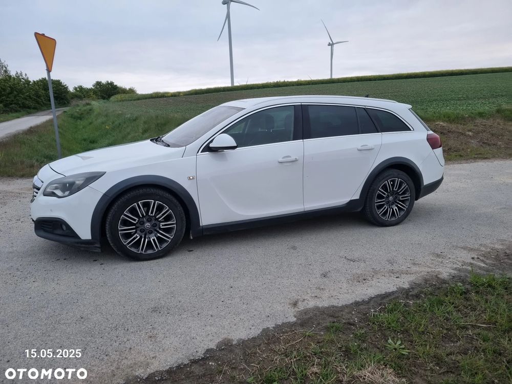 Opel Insignia CT 2.0 CDTI 4x4 - 23