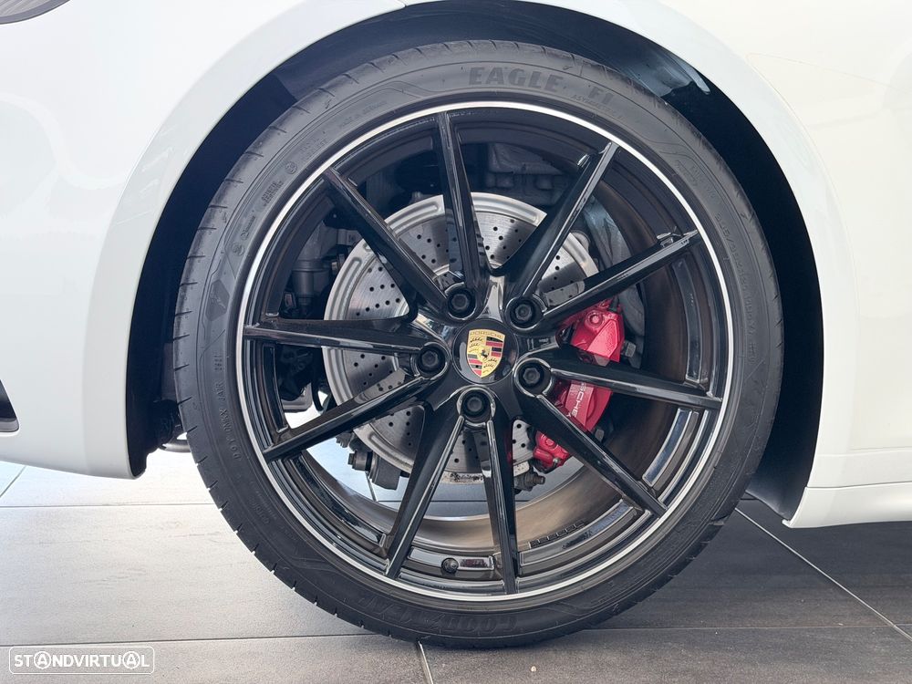 Porsche 911 (992) Carrera PDK - 15