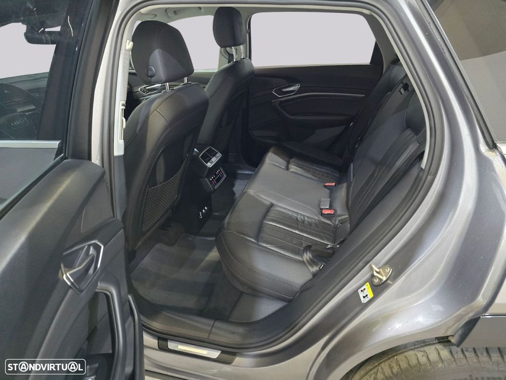 Audi e-tron 55 quattro Advanced - 13