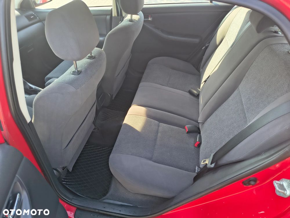 Toyota Corolla 1.4 - 8