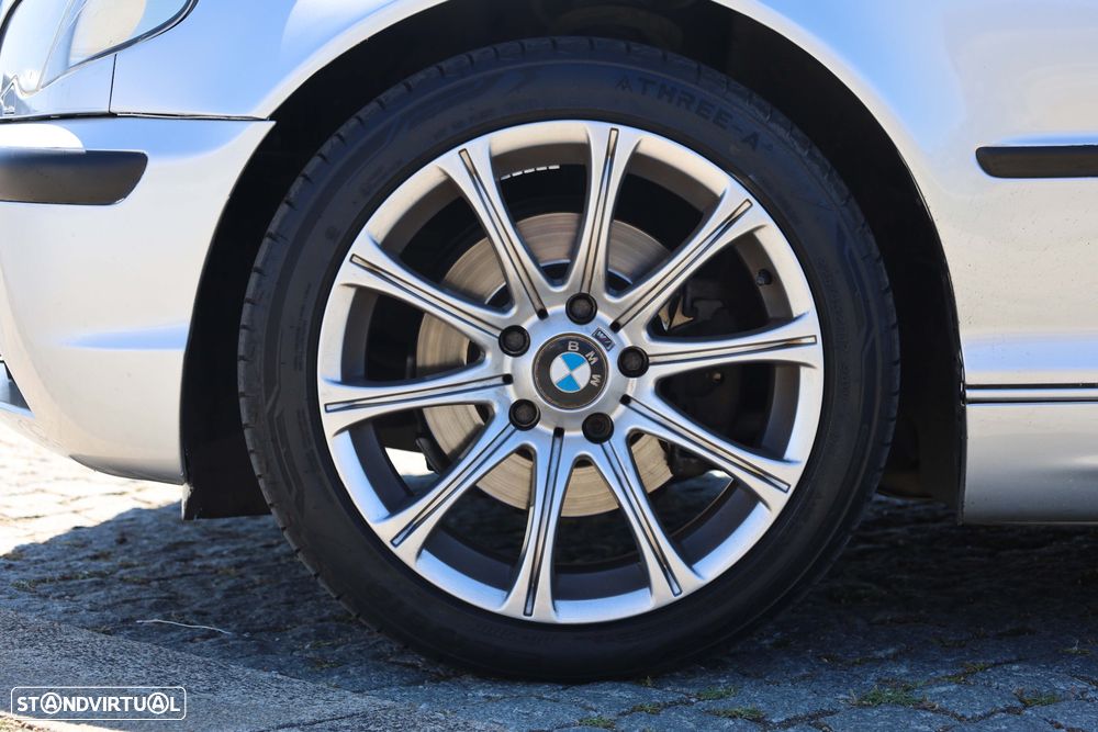 BMW 320 d Sport - 10