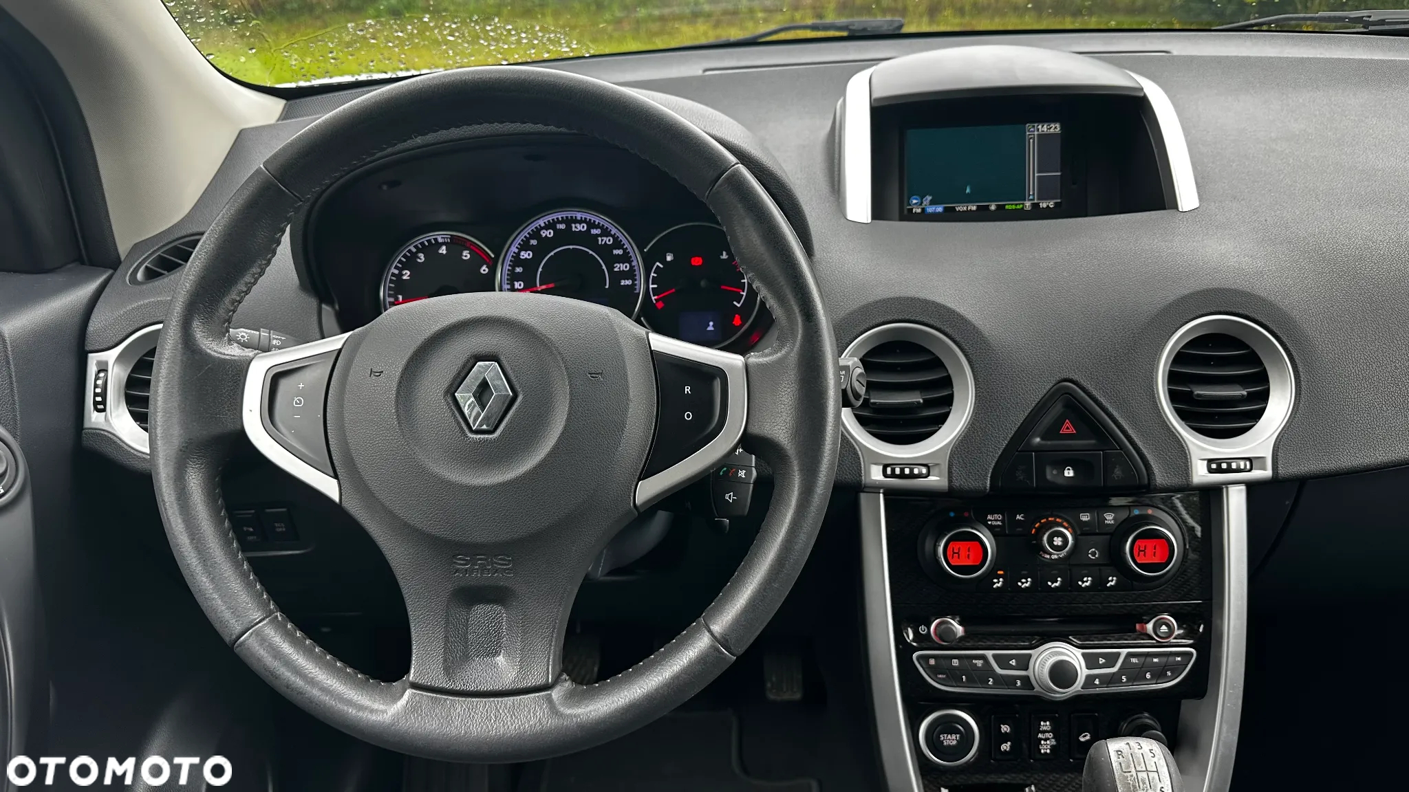 Renault Koleos - 12