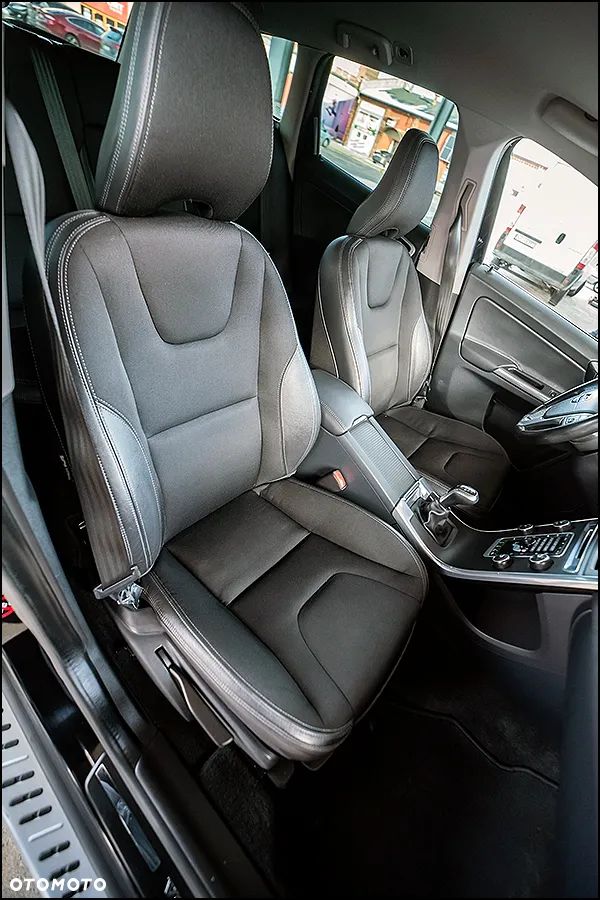 Volvo XC 60 D4 Kinetic - 34