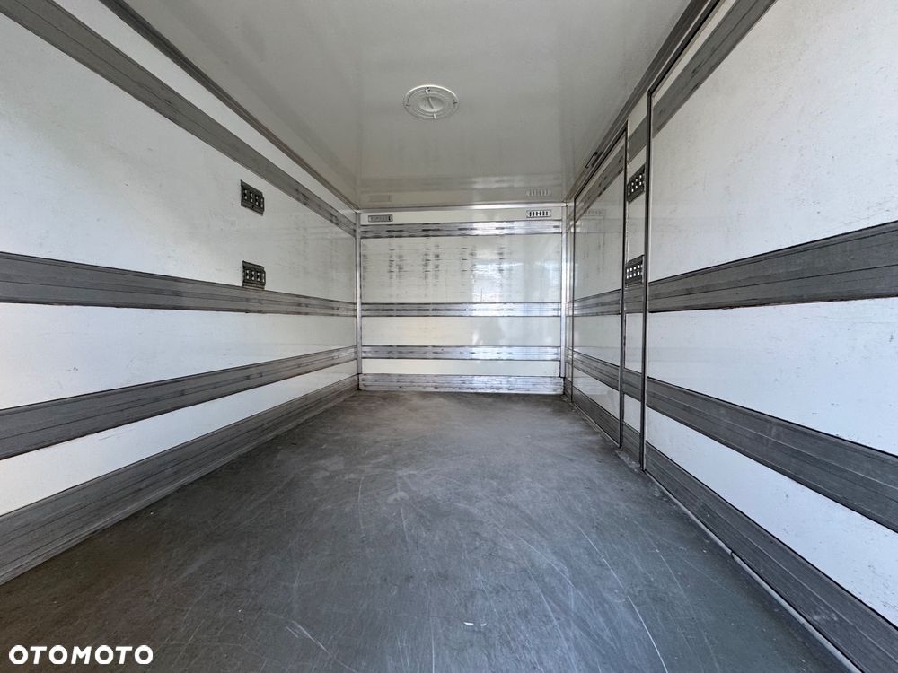 Iveco DAILY 35S14,35S15,35S16,35S17, IZOTERMA 7 Euro palet KILKA SZTUK - 8
