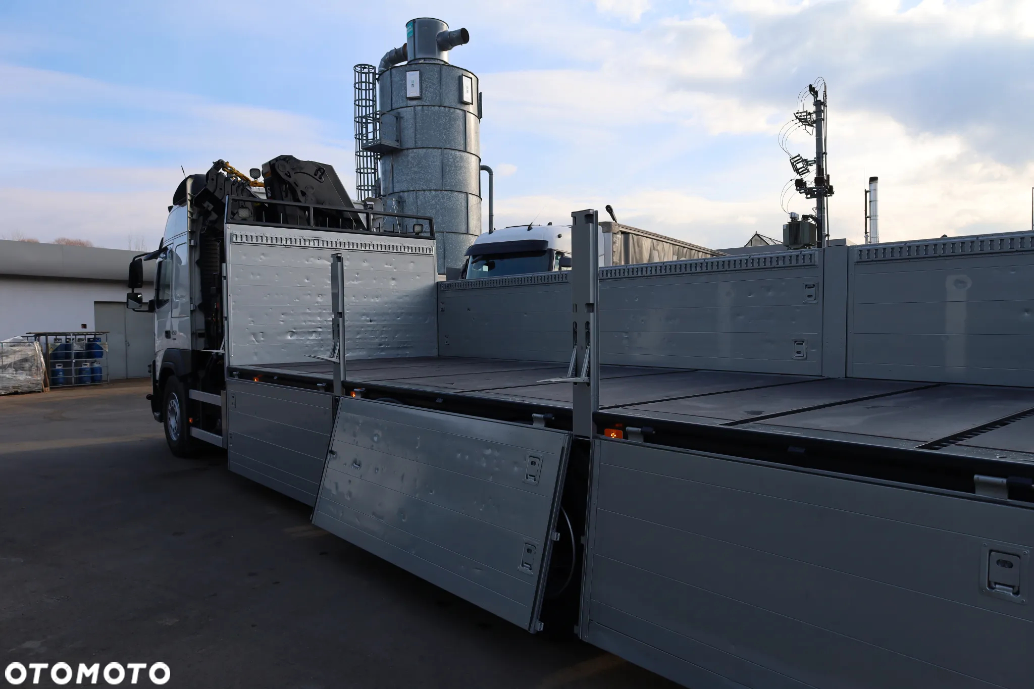 Volvo FMX DZWIG HIAB - 17