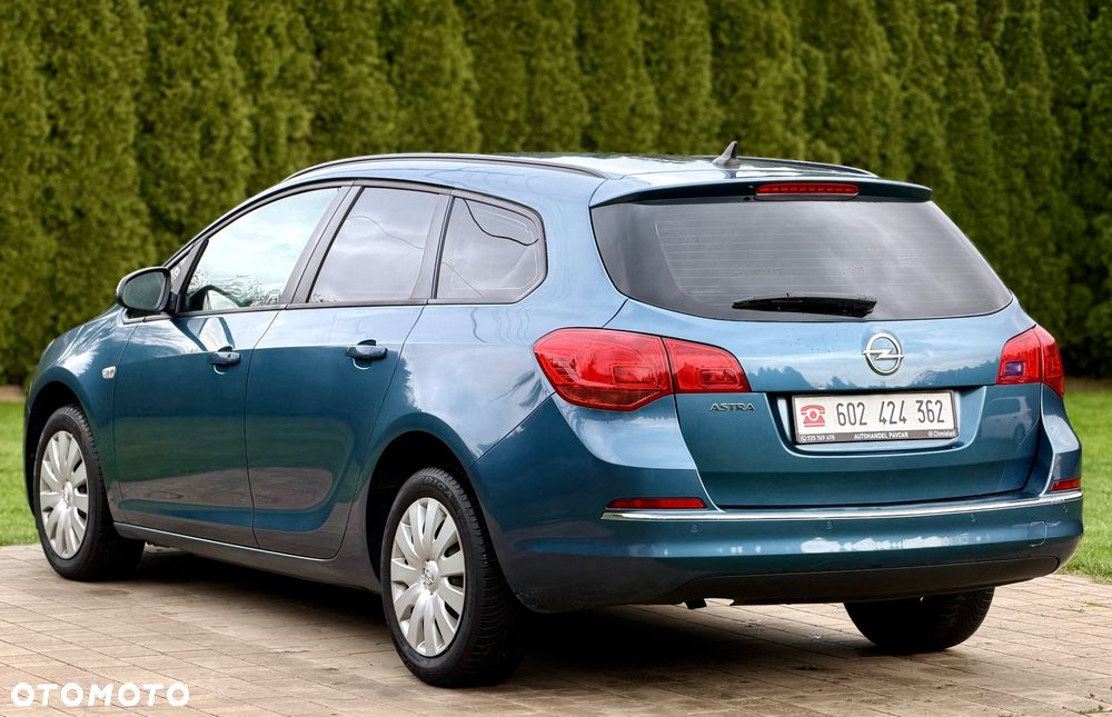 Opel Astra 1.6 Style - 4