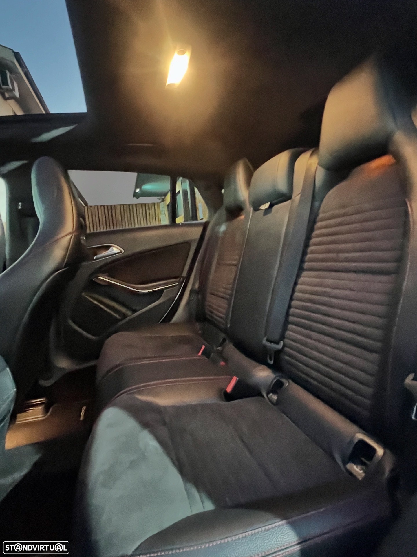 Mercedes-Benz CLA 200 d Shooting Brake AMG Line Aut. - 9