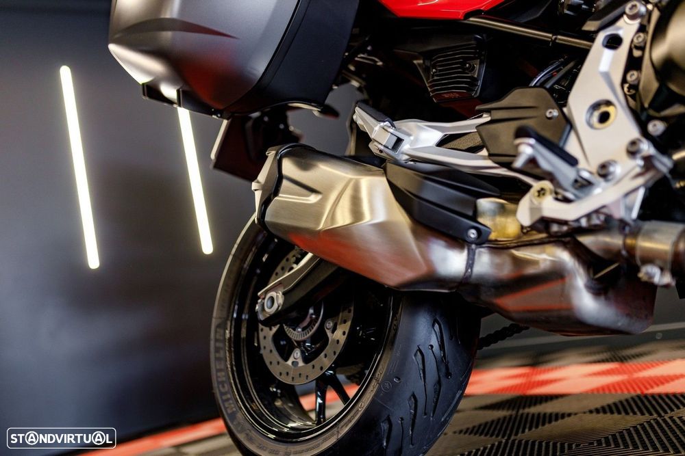 BMW F 900 XR 4R90 - 7