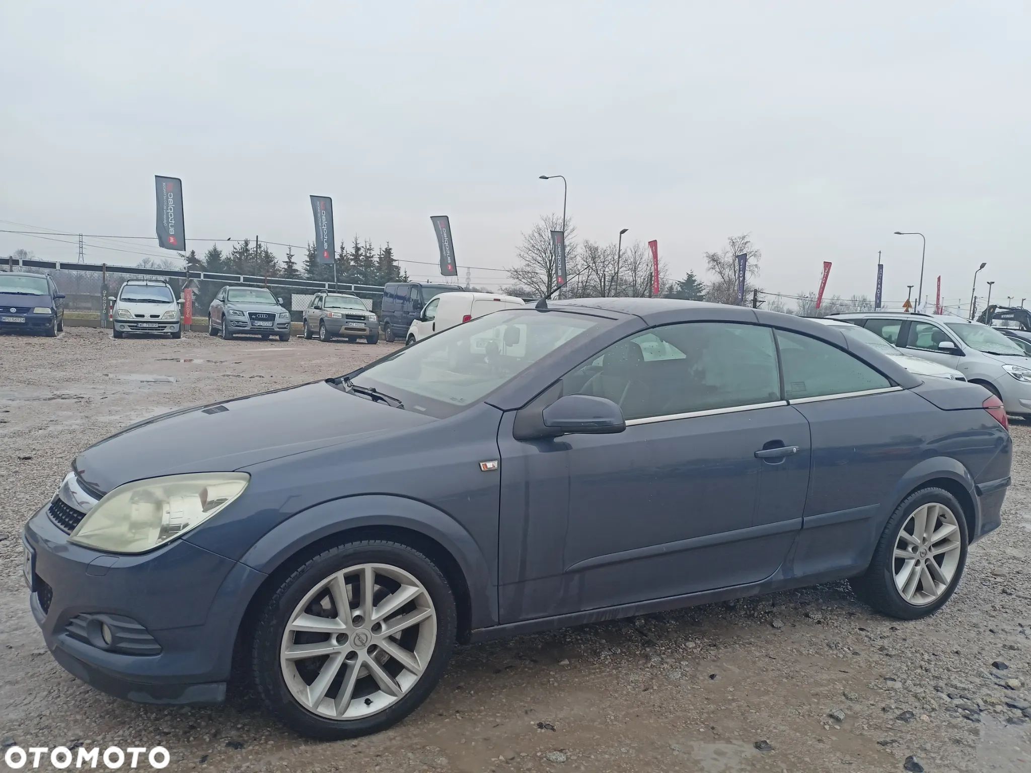 Opel Astra TwinTop 2.0 T Cosmo - 1