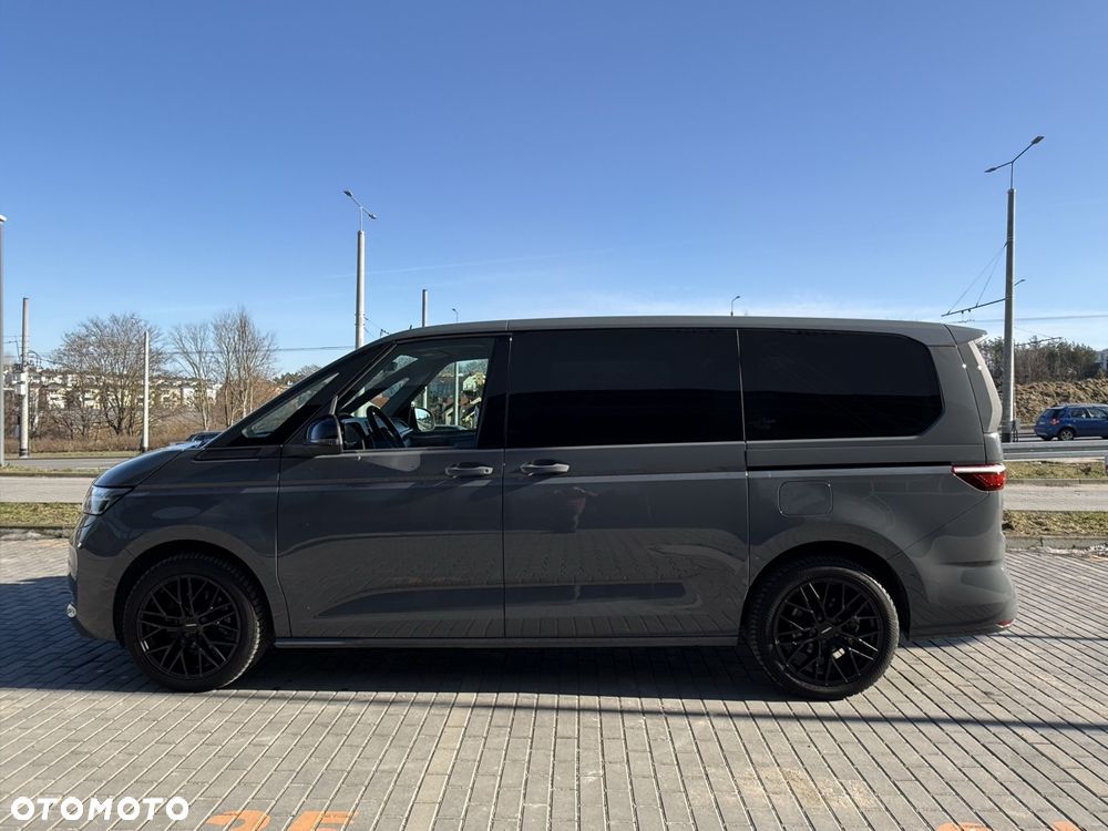 Volkswagen Multivan - 17