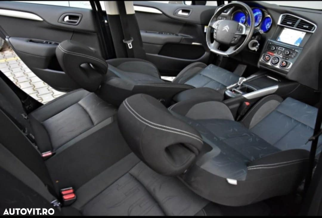 Citroën C4 - 11