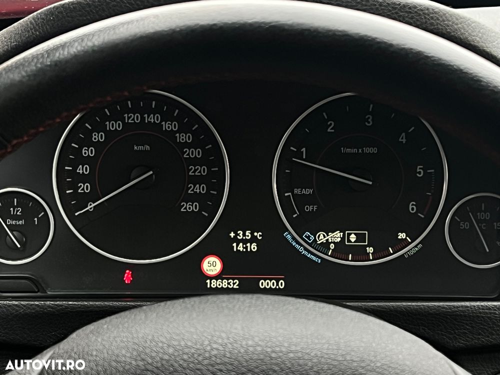 BMW Seria 3 320d - 40