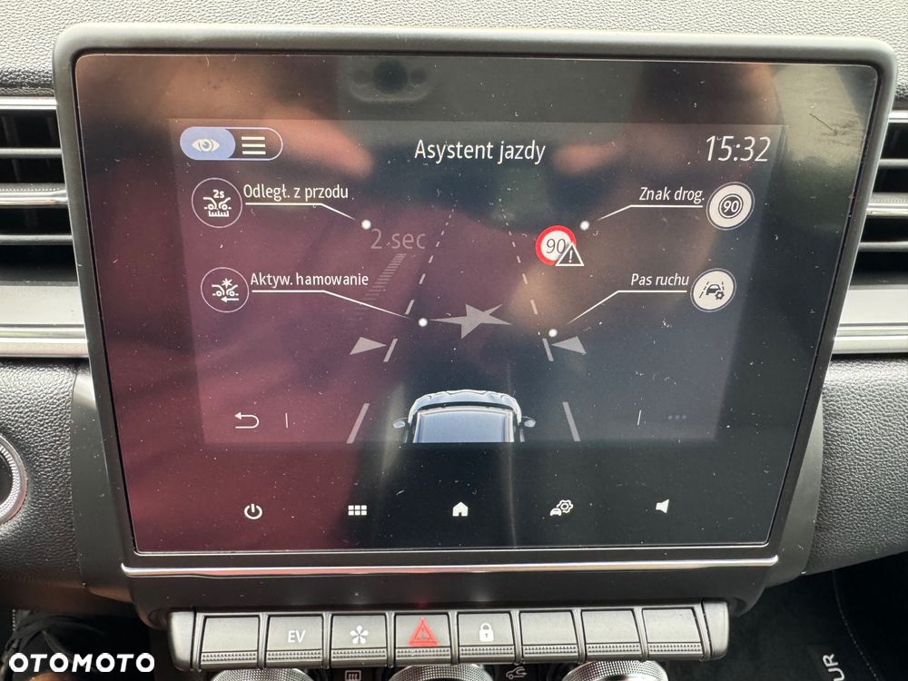 Renault Captur - 27