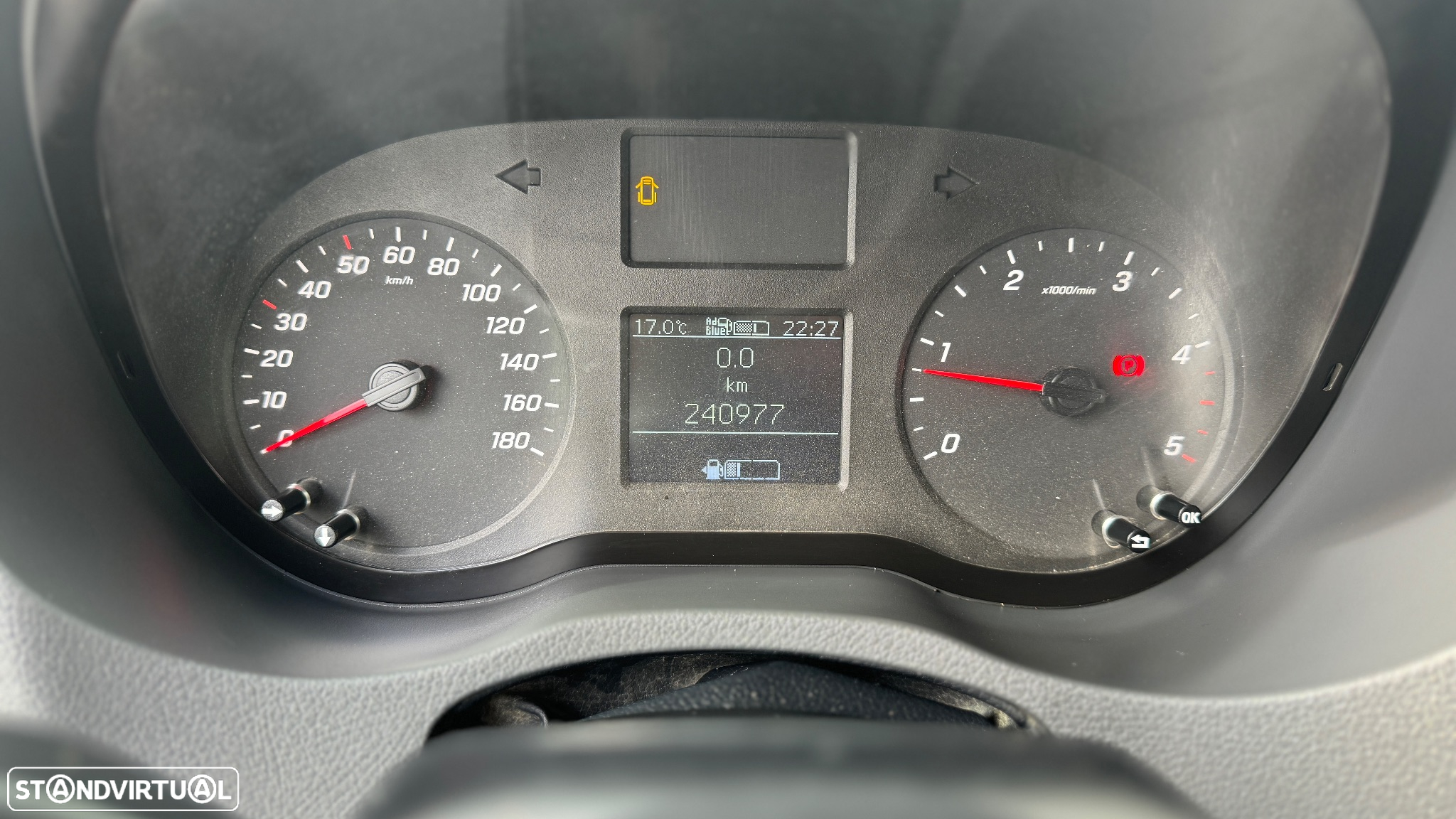 Mercedes-Benz Sprinter 514 CD/43 Cabine Dupla - 18