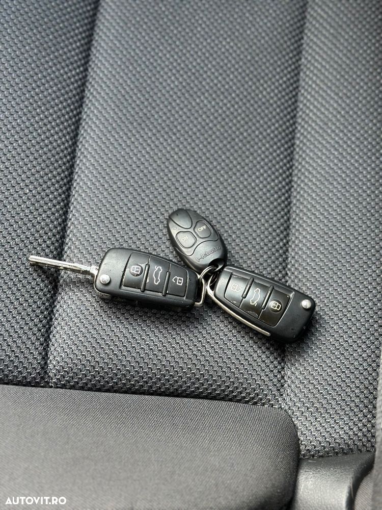 Audi A3 1.6 TDI Sportback DPF S line Sportpaket - 25